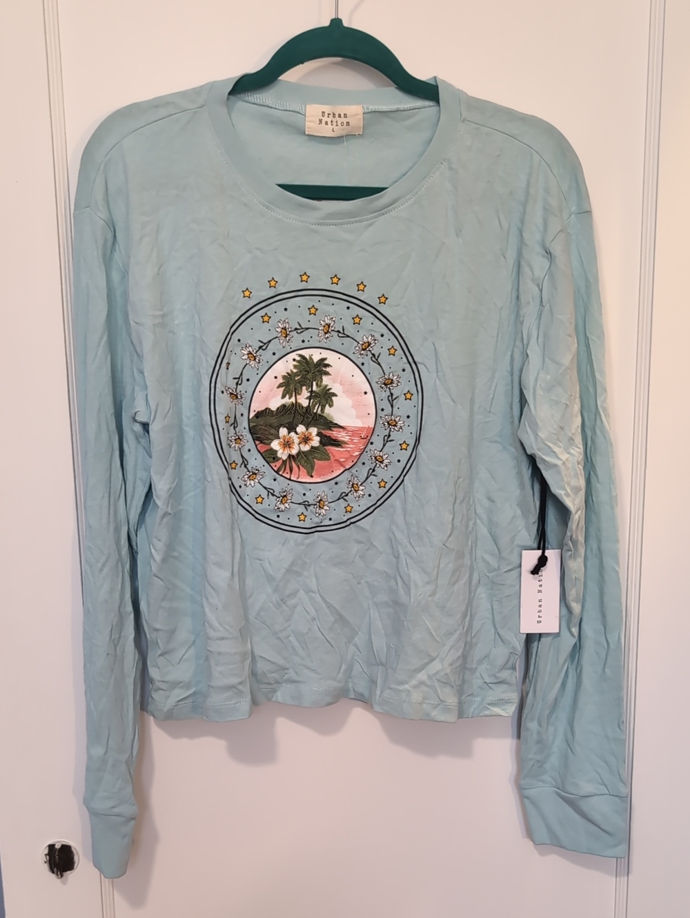 🍇 LAST CALL! Hawaiian Themed Light Blue Long Sleeve Graphic Tee